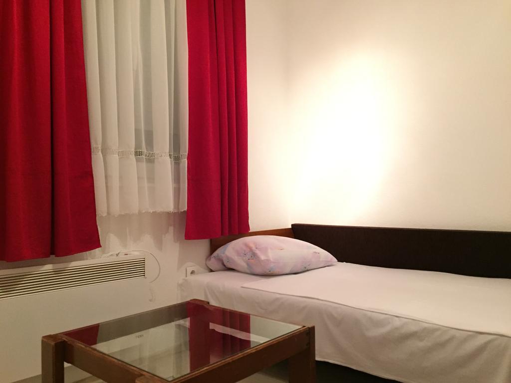 Mfs Apartments Мостар Екстериор снимка